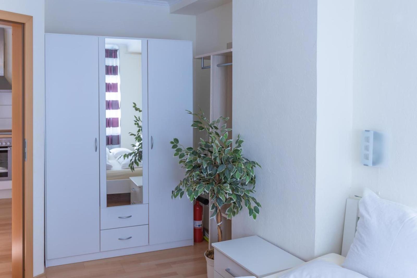 Ferienwohnung 3 Am Petersberg Neef Exterior photo